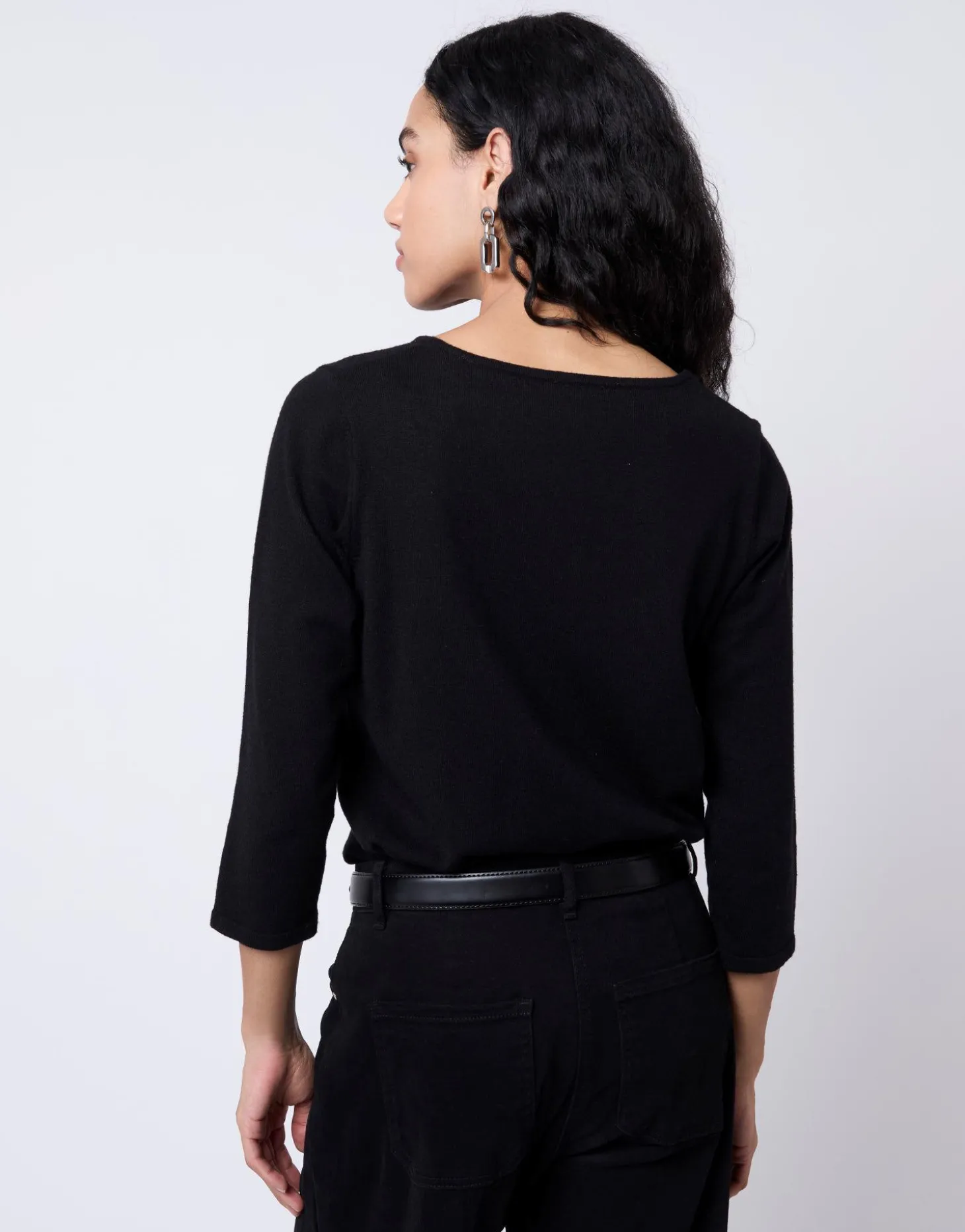 Pull fin uni décoré NOIR Femme