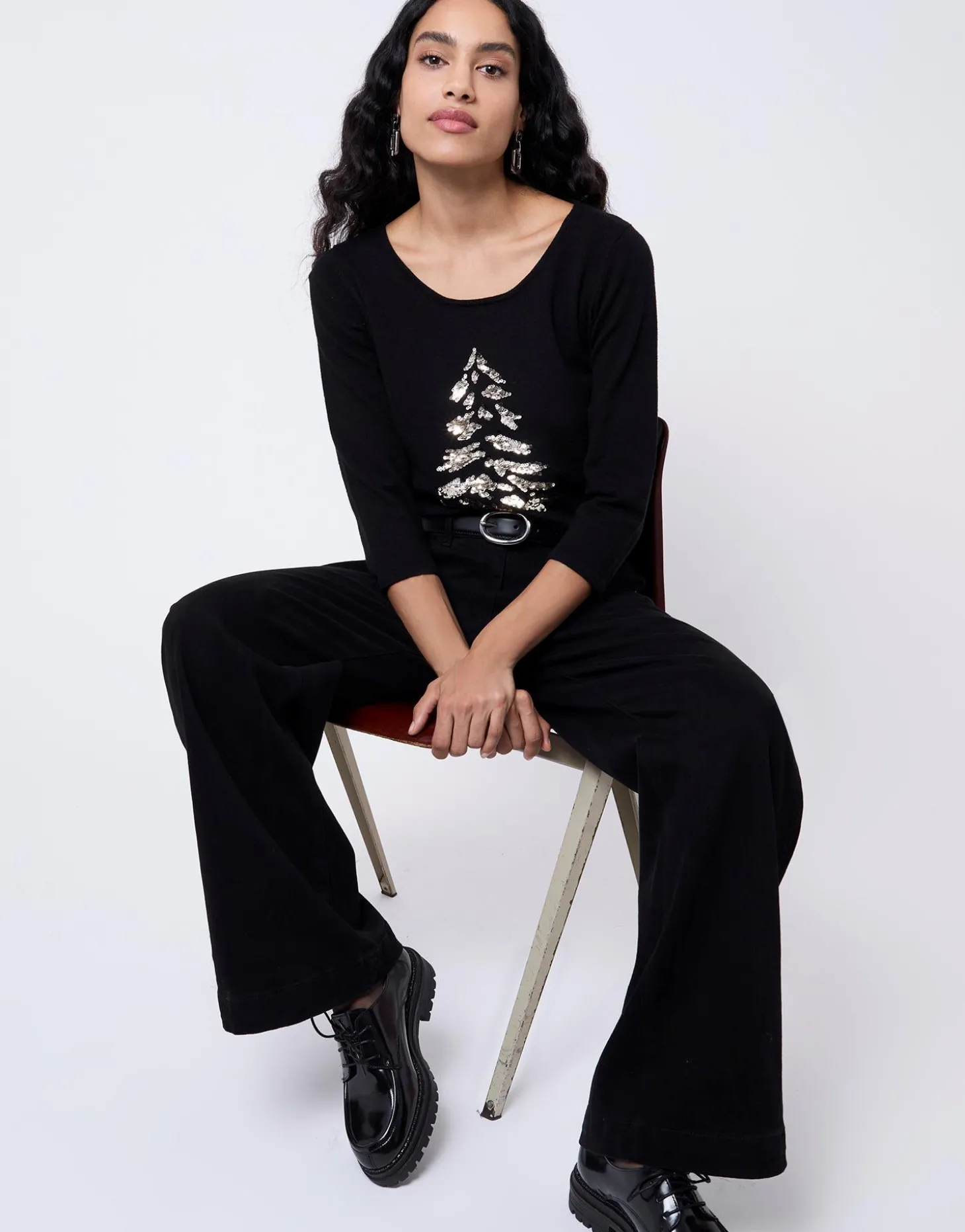 Pull fin uni décoré NOIR Femme
