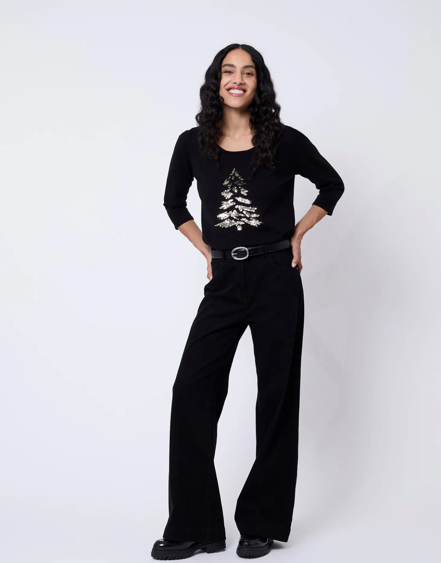 Pull fin uni décoré NOIR Femme