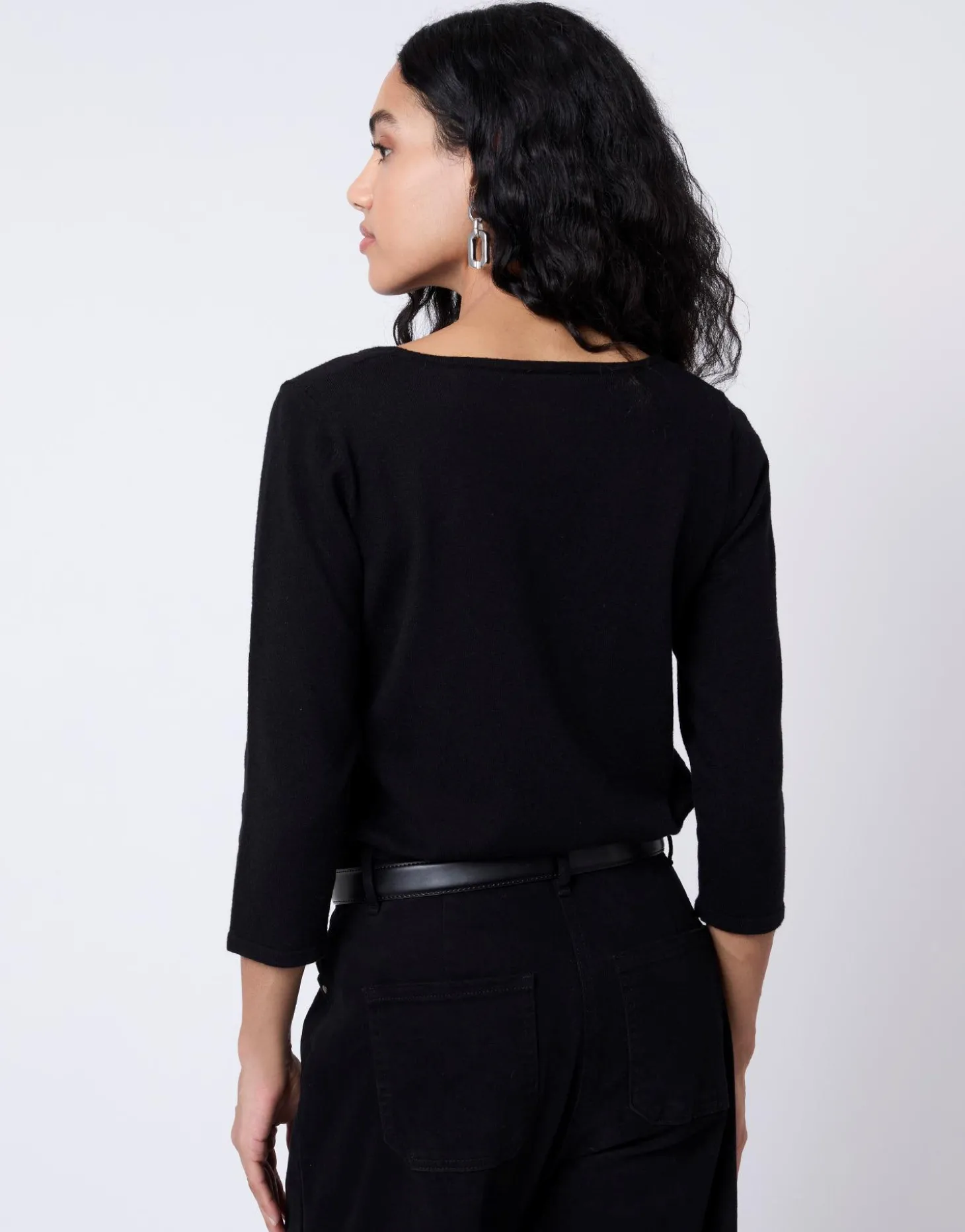 Pull fin uni décoré NOIR Femme