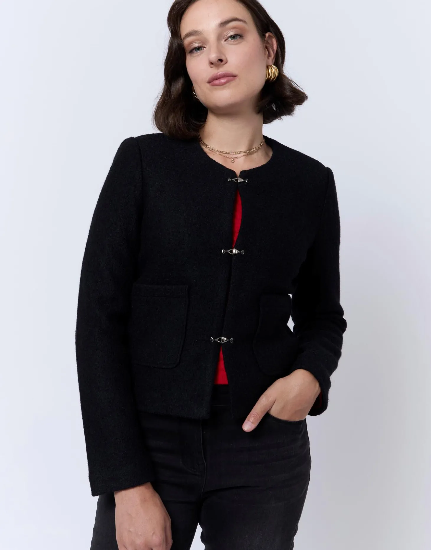 Veste courte contenant de la laine unie NOIR Femme